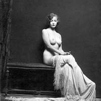 gallery nude retro vintage