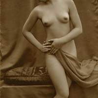 nude vintage